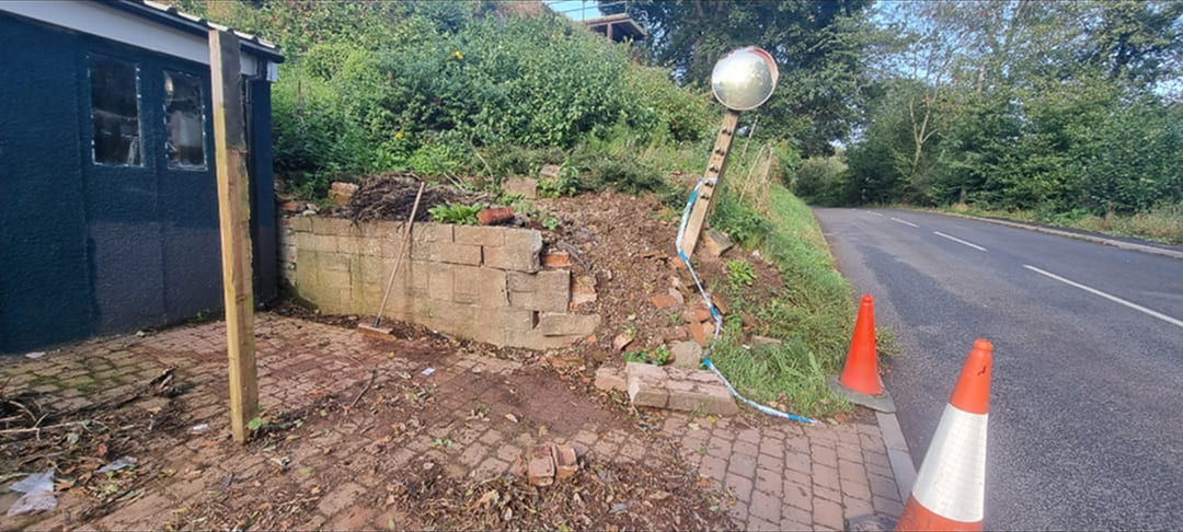 brickwork retaining wall bridgenorth img one
