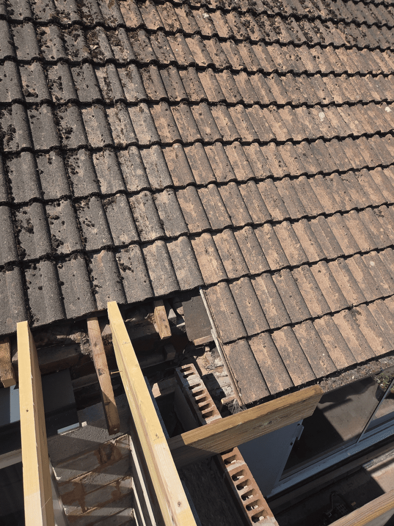 roofing aaron img four